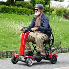 NEW Hidoes P1 Folding Mobility