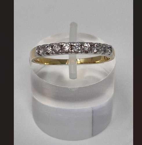 18ct yellow gold round diamond - gold,