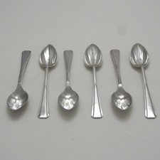 PLAIN PINE Design Garrard & Co