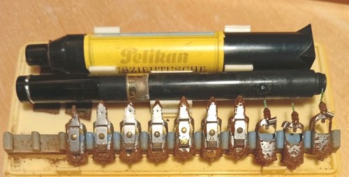 Pelikan graphos fountain - graphos, ink