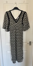 Zara Knit Black/White Zigzag