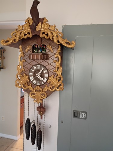 Large vintage royal cuckoo - large,