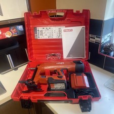 Hilti BX 3- ME Cordless Nail Gun x 1 Battery  & Charger, In Exelaint Condition.