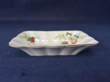 ROYAL ALBERT YULETIDE POINSETTIA FLUTED RECTANGULAR PIN DISH - EXCELLENT