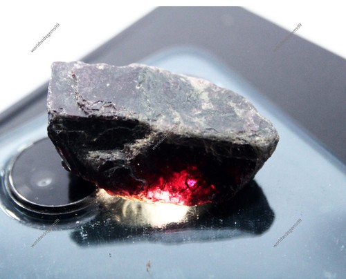 140 natural garnet earth - 140.00,