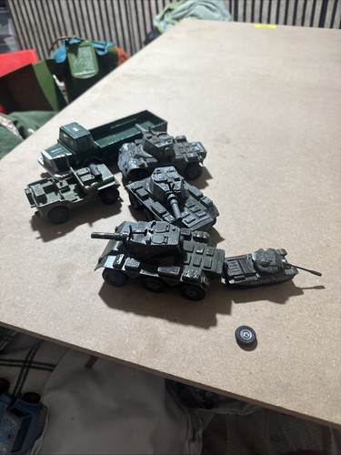 Military toy vehicles - military,