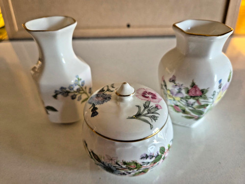 Aynsley fine bone china - aynsley,