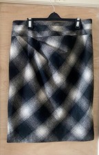 Smart Lined Ladies Skirt Size