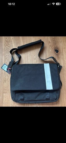Rapha mesenger luggage - rapha,