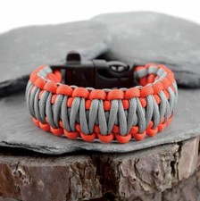 Paracord Survival Bracelet -