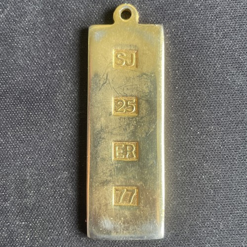 Vintage 1977 eiir royal - vintage, crown
