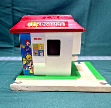 2002 ERTL McDonalds Restaurant