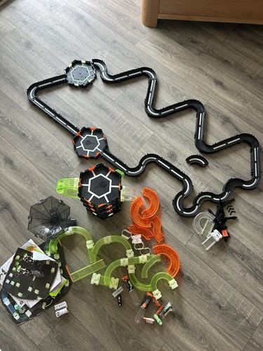 Hex bug glow the dark - glow, nano