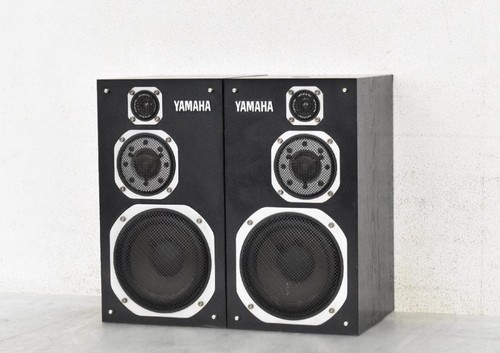 Yamaha 1000mm bookshelf - yamaha,