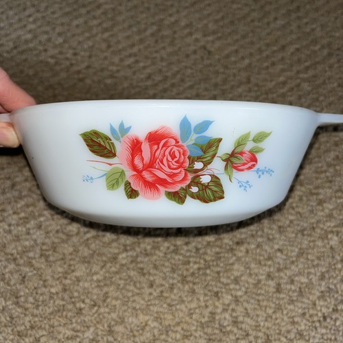 Vintage traditional round - traditional,