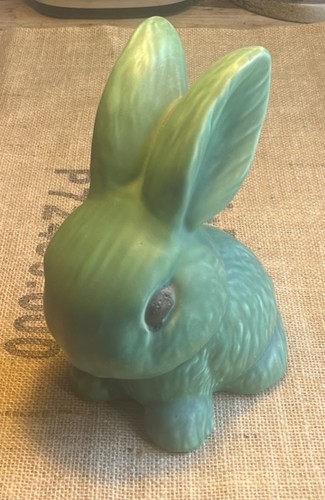 Vintage sylvac green snub nose - green,