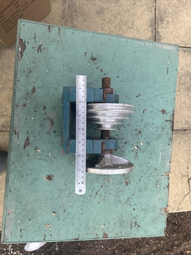 Small lathe headstock - small,