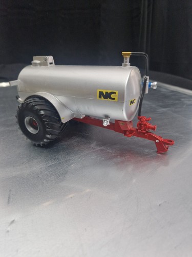 Model slurry tanker - nc,