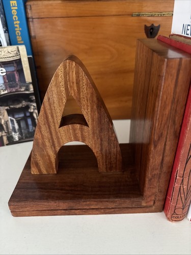 Bookends cherry wood - a-z,