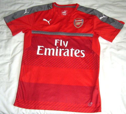 Arsenal football team home - football,