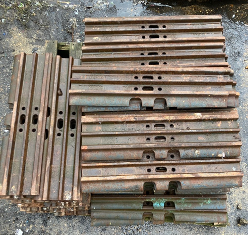 700mm steel track shoes 14 - -,