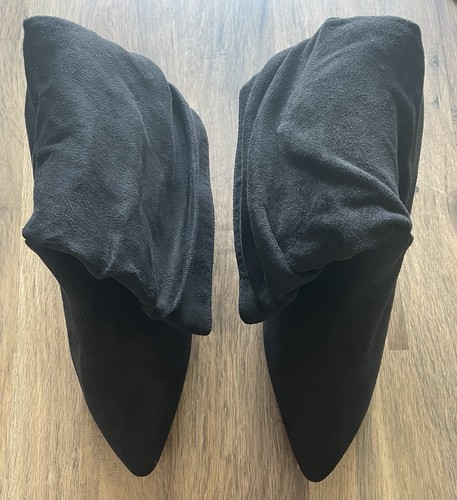 Ladies size 8eee black - black, suede