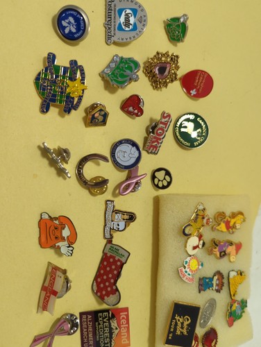 Enamel badges and - ,
