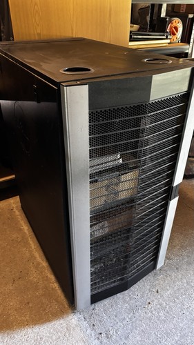Freestanding dell server - dell, rack
