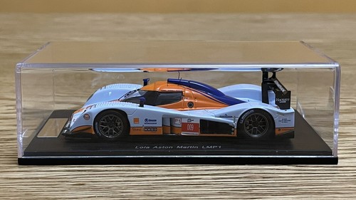 Gulf racing lola aston - racing,