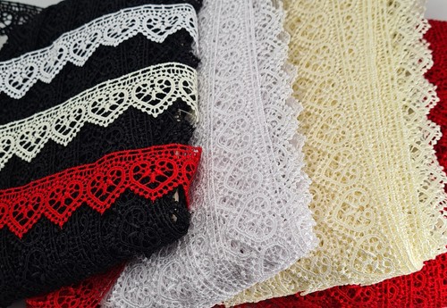 Love heart guipure lace trim - heart,