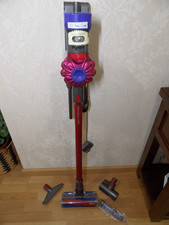 Dyson v7 cordless TOTAL CLEAN
