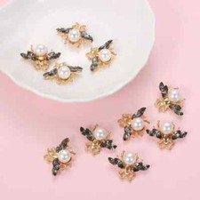 5 pcs of Beautiful Pearl bee
