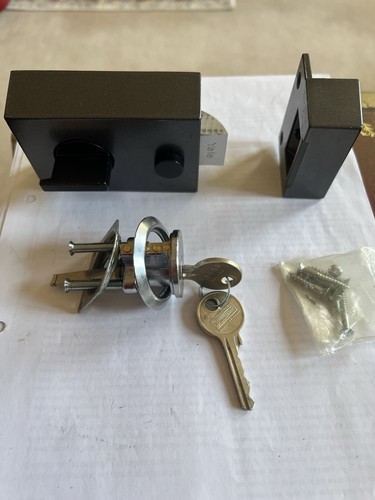 Yale case night latch - latch, and