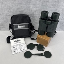 Bushnell 8x42 Trophy Binoculars + case - Excellent Condition
