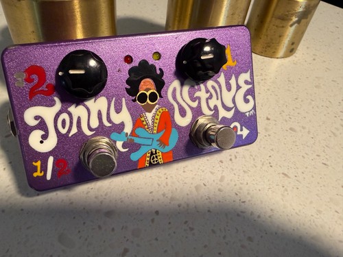 Zvex jonny octave hand painted - hand,