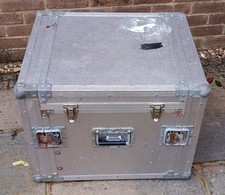 Gothard 7U Flight case with hinged mixer laptop shelf fittings : 2U rear mount