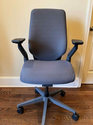 Steelcase gesture chair - gesture, in