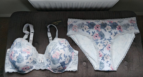 Satin look blueish grey - look, blueish/grey