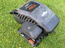 Briggs And Stratton Quattro 40 Petrol Lawn Mower Engine