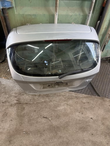 Ford fiesta mk7 tailgate - fiesta,