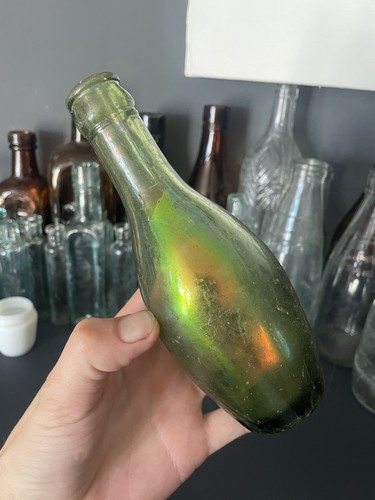 Vintage iridescent source - vintage,