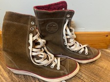 Vintage Woman's Converse Chuck