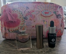 L & Barbara Cox  and Makeup