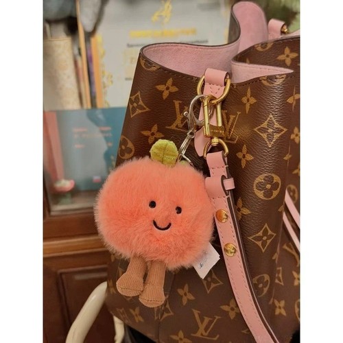 New jellycat peach key ring - new,