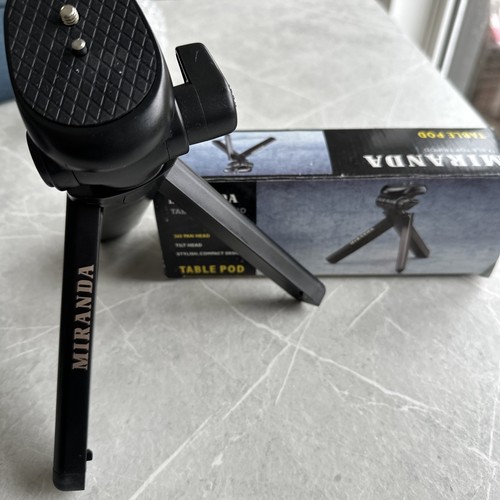 Miranda table pod - tripod, with