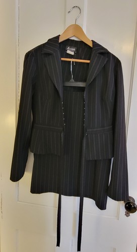 Elegant y2k pinstripe - elegant,