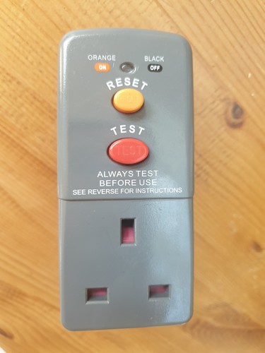 Masterplug surge protector - masterplug,