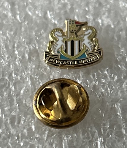 Newcastle united supporter - newcastle,