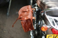 Mint genuine triumph t120 - mint,