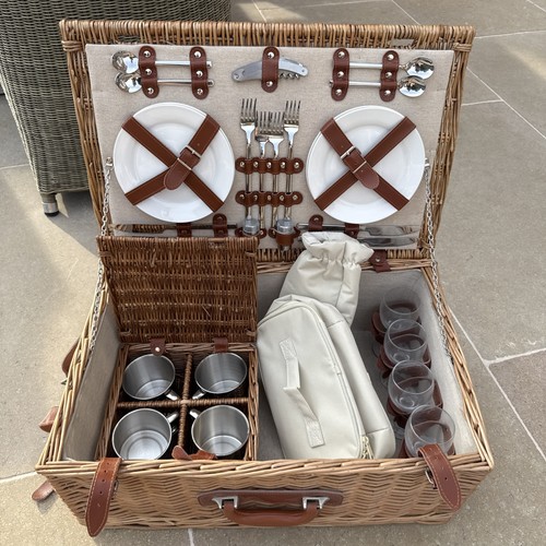 Wicker picnic hamper - wicker, basket